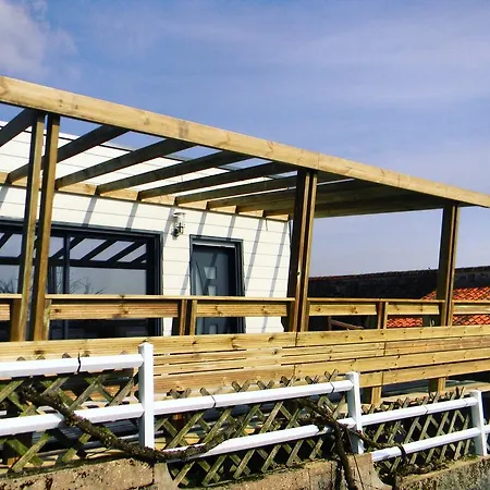 Maison Landreau بيت للعطل *